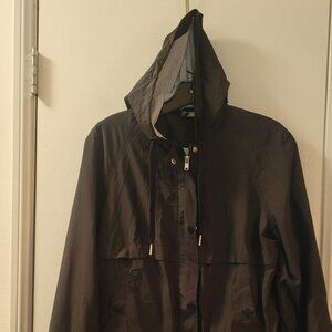 H & M Devided windbreaker with hood size 4